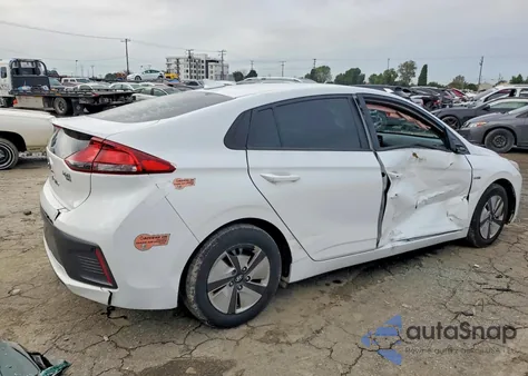 2020 Hyundai Ioniq Blue z USA, uszkodzony, nr VIN KMHC65LCXLU231754